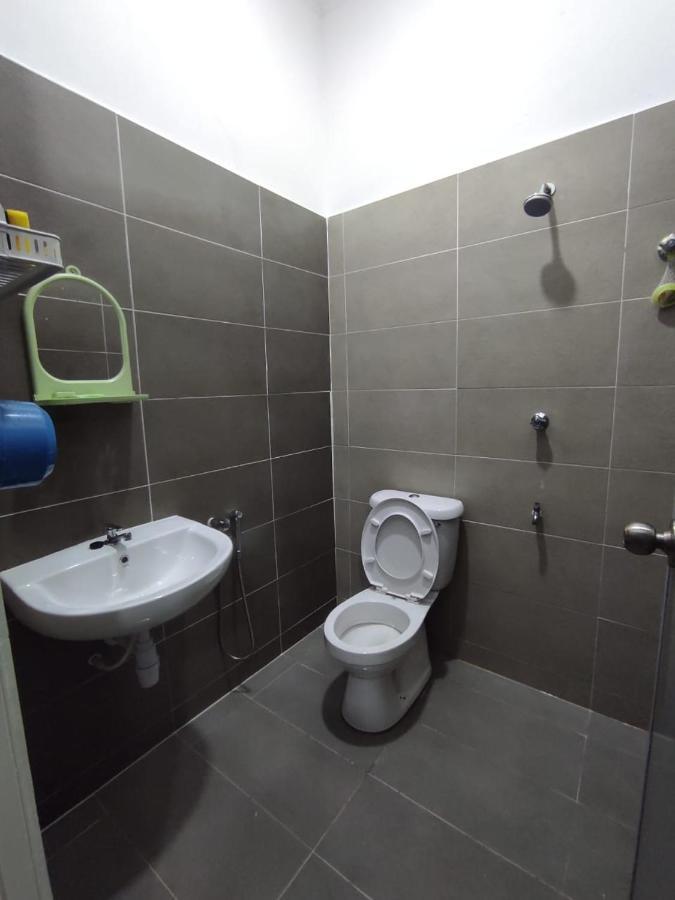 Bb D'Velodrom Homestay Dungun Bagian luar foto